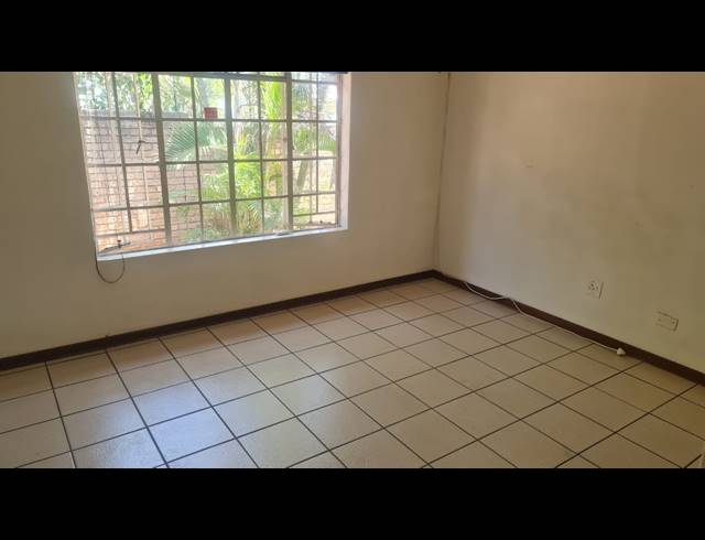 3 BEDROOM TOWNHOUSE FOR SALE IN BO-DORP